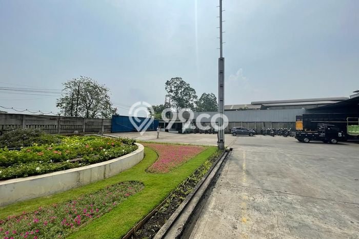 AREA BISNIS! Pabrik di Jati Uwung, Luas 5500m², Mainroad, Ramai AREA BISNIS! Pabrik di Jati Uwung, Luas 5500m², Mainroad, Ramai