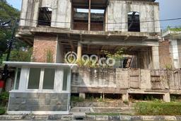 Tanah Area Prospektif di Menteng, Luas 631m², Dekat ke Pusat Kota Tanah Area Prospektif di Menteng, Luas 631m², Dekat ke Pusat Kota