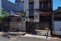 Dijual Cepat Rumah 3 KT 2 KM di Kembangan, Jakarta Barat Dijual Cepat Rumah 3 KT 2 KM di Kembangan, Jakarta Barat