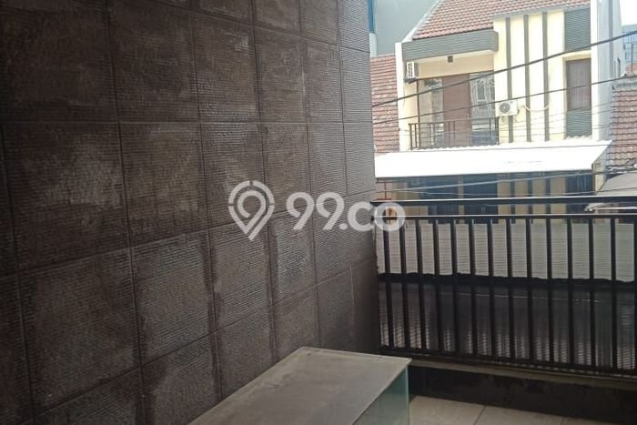 Rumah Modern Minimalis 3 KT Siap Huni di Kelapa Gading Rumah Modern Minimalis 3 KT Siap Huni di Kelapa Gading