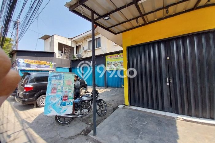 Dijual Rumah Premium dengan Fasilitas Sekitar Lengkap di Ciracas, Jakarta Timur Dijual Rumah Premium dengan Fasilitas Sekitar Lengkap di Ciracas, Jakarta Timur
