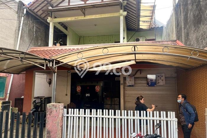 HOT PROPERTY! Rumah Strategis di Slipi, Luas 224m² LB 200m² HOT PROPERTY! Rumah Strategis di Slipi, Luas 224m² LB 200m²