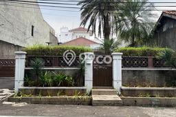 Jual Rumah Luas Elegan Dengan View Cantik di Kemanggisan, Jakarta Barat Jual Rumah Luas Elegan Dengan View Cantik di Kemanggisan, Jakarta Barat