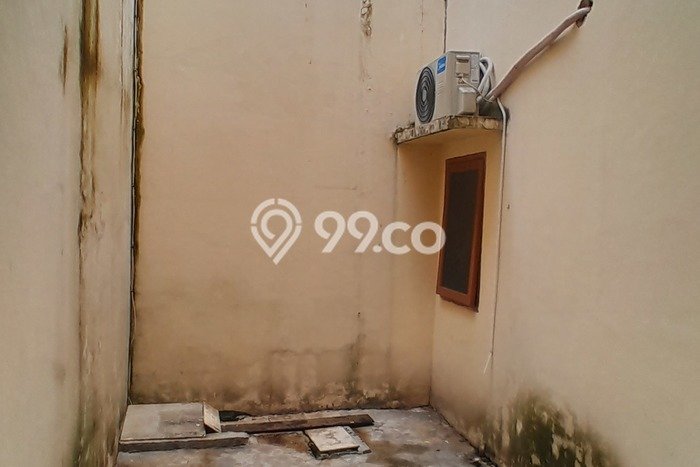 Rumah Luas Asri 3 KT Siap Pakai di Kalimalang Jakarta Timur Rumah Luas Asri 3 KT Siap Pakai di Kalimalang Jakarta Timur