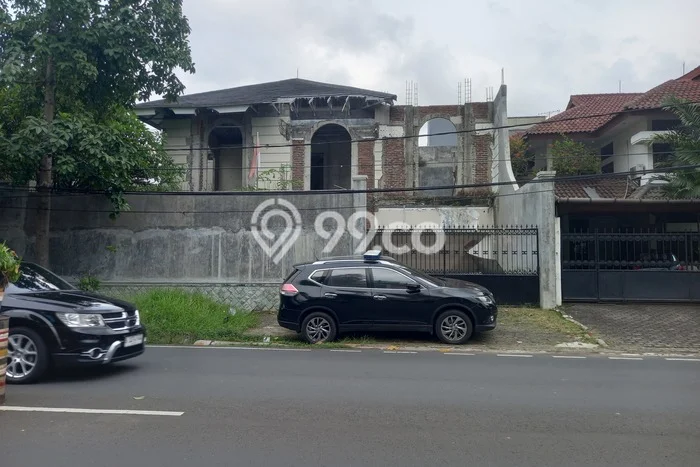 Rumah Murah LT 491m2 di Pondok Indah Lingkungan Asri Rumah Murah LT 491m2 di Pondok Indah Lingkungan Asri