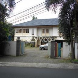 For Sale! Luxury House LT 2892m2 Desain Elegan di Pondok Labu For Sale! Luxury House LT 2892m2 Desain Elegan di Pondok Labu