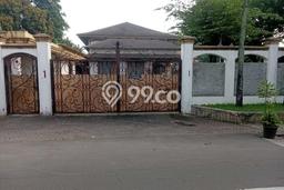 Jual Cepat Hunian Elegan Cozy di Jakarta Selatan Jual Cepat Hunian Elegan Cozy di Jakarta Selatan
