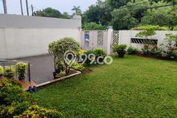 Jual Rumah Luas Elegan Dengan View Eksklusif di Kedoya, Jakarta Barat Jual Rumah Luas Elegan Dengan View Eksklusif di Kedoya, Jakarta Barat