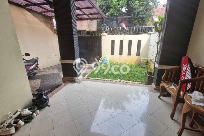 Hunian Mewah Dijual LT 170m2 di Kebon Jeruk, Jakarta Barat Hunian Mewah Dijual LT 170m2 di Kebon Jeruk, Jakarta Barat