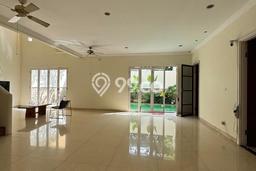 For Sale! Luxury House LT 325m2 Desain Modern di Alam Sutera For Sale! Luxury House LT 325m2 Desain Modern di Alam Sutera