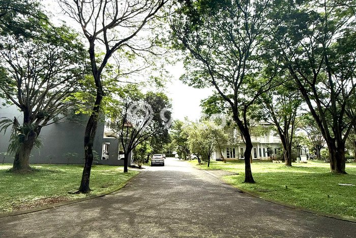 LOKASI PREMIUM! Tanah di , Luas 263m2m², Ideal untuk Investasi LOKASI PREMIUM! Tanah di , Luas 263m2m², Ideal untuk Investasi