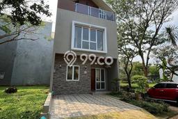 Rumah Luas Asri 3 KT Siap Pakai di BSD Green Wich Tangerang Rumah Luas Asri 3 KT Siap Pakai di BSD Green Wich Tangerang