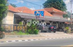 Ready to Use! Luxury House LT 1335m2 Desain Modern di Cibuluh Ready to Use! Luxury House LT 1335m2 Desain Modern di Cibuluh