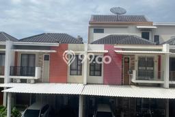 Disewakan! Rumah 3 Kamar Tidur &
3 Kamar Mandi di Green Lake City, Jakarta Barat Disewakan! Rumah 3 Kamar Tidur &
3 Kamar Mandi di Green Lake City, Jakarta Barat