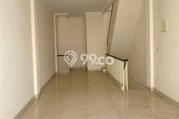 HARGA SPESIAL! Ruko Kawasan Green Lake City, Luas 286m², Area Utama HARGA SPESIAL! Ruko Kawasan Green Lake City, Luas 286m², Area Utama