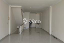 Ruko di Green Lake City, Luas 286m², Kawasan Strategis, Siap Operasi Ruko di Green Lake City, Luas 286m², Kawasan Strategis, Siap Operasi