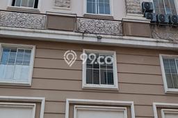 Ruko For Rent di Green Lake City, Luas 286m², Area Strategis Ruko For Rent di Green Lake City, Luas 286m², Area Strategis