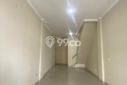 Ruko Kawasan Green Lake City, Luas 206m², Lokasi Bisnis, Siap Bisnis Ruko Kawasan Green Lake City, Luas 206m², Lokasi Bisnis, Siap Bisnis