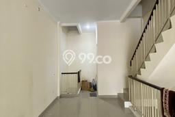 Disewakan Ruko Premium di Green Lake City, Luas 286m², Area Bisnis, Jalan Bagus Disewakan Ruko Premium di Green Lake City, Luas 286m², Area Bisnis, Jalan Bagus