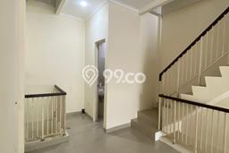Ruko di Green Lake City, Luas 286m², Lokasi Strategis, Siap Operasi Ruko di Green Lake City, Luas 286m², Lokasi Strategis, Siap Operasi