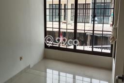 Rumah Sewa Jakarta Barat LT 48m2 LB 60m2 Area Green Lake City Rumah Sewa Jakarta Barat LT 48m2 LB 60m2 Area Green Lake City