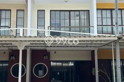 LOKASI STRATEGIS! Rumah kawasan Green Lake City, Akses ke Tol, 2 KT, Luas 48m² LB 76m² LOKASI STRATEGIS! Rumah kawasan Green Lake City, Akses ke Tol, 2 KT, Luas 48m² LB 76m²