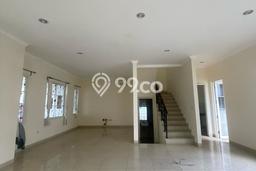 LOKASI TERBAIK! Rumah di Green Lake City, 4 KM, Lingkungan Elite, LT 200m² Bangunan 239m² LOKASI TERBAIK! Rumah di Green Lake City, 4 KM, Lingkungan Elite, LT 200m² Bangunan 239m²