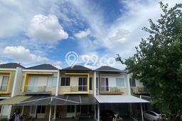 Rumah kawasan Green Lake City, 3 KT, View Indah, LT 90m² LB 100m² Rumah kawasan Green Lake City, 3 KT, View Indah, LT 90m² LB 100m²