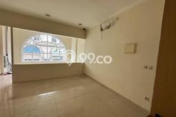 Ruko Kawasan Green Lake City, Luas 286m², Mainroad, Area Ramai Ruko Kawasan Green Lake City, Luas 286m², Mainroad, Area Ramai