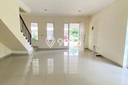 Disewakan Rumah Harga Terjangkau di Green Lake City Jakarta Barat Punya 3 KT Disewakan Rumah Harga Terjangkau di Green Lake City Jakarta Barat Punya 3 KT