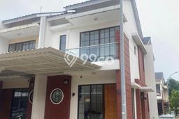 Disewakan! Rumah 3 Kamar Tidur &
3 Kamar Mandi di Green Lake City, Jakarta Barat Disewakan! Rumah 3 Kamar Tidur &
3 Kamar Mandi di Green Lake City, Jakarta Barat