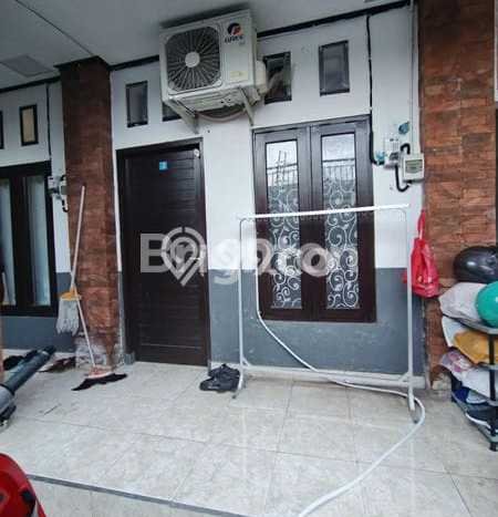 Rumah Kost Dijual di Denpasar Barat, Denpasar, 14 KT, 14 KM, Bangunan 230m2 Rumah Kost Dijual di Denpasar Barat, Denpasar, 14 KT, 14 KM, Bangunan 230m2