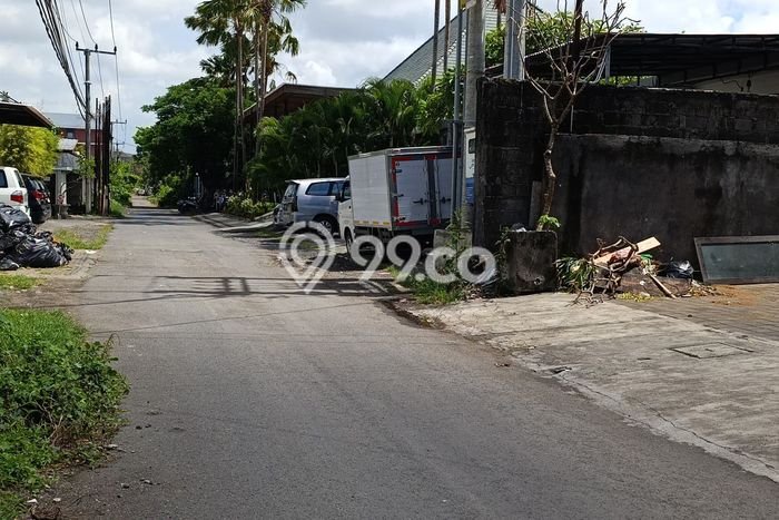 Disewakan Ruko di Kuta Badung LT 100m2, LB 80m2 Disewakan Ruko di Kuta Badung LT 100m2, LB 80m2
