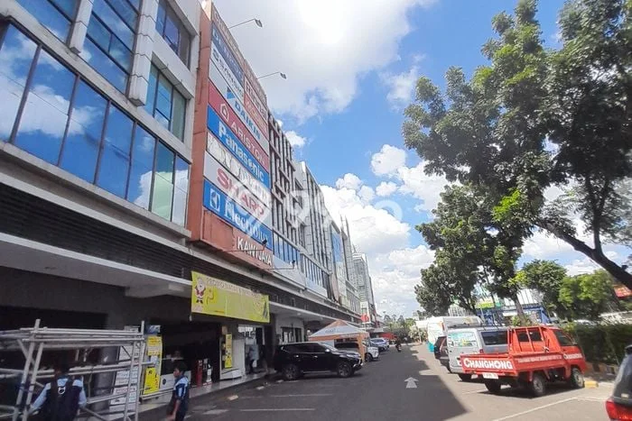 Unit Komersial Disewakan di Tangerang Area Strategis Harga Kompetitif Unit Komersial Disewakan di Tangerang Area Strategis Harga Kompetitif