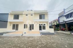 Dijual Cepat Rumah Bagus Siap Huni LB 80m2 di Makassar, Makassar Dijual Cepat Rumah Bagus Siap Huni LB 80m2 di Makassar, Makassar