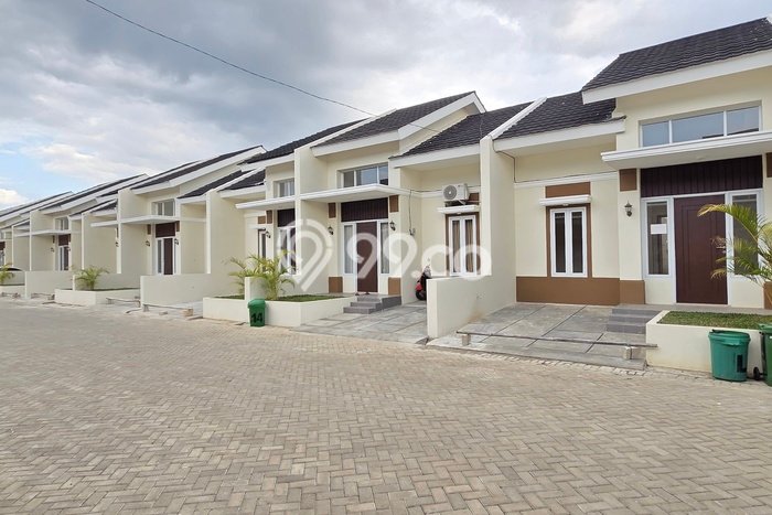 Rumah Minimalis 2 KT LT 96m2 di Panakukkang Rumah Minimalis 2 KT LT 96m2 di Panakukkang