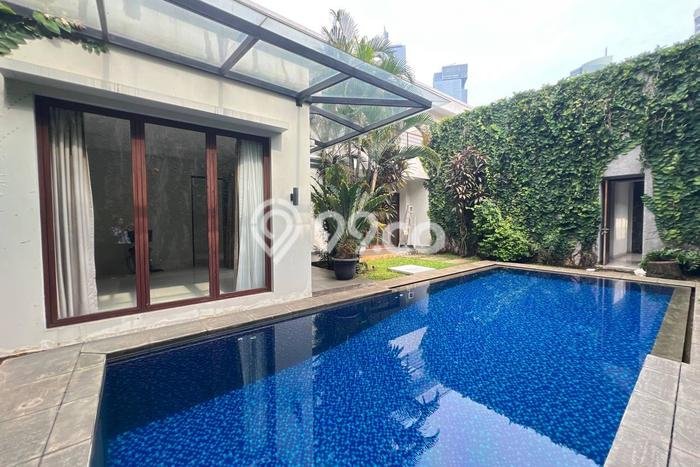 Sewa Rumah Nyaman di Menteng Siap Pakai dan Strategis Sewa Rumah Nyaman di Menteng Siap Pakai dan Strategis