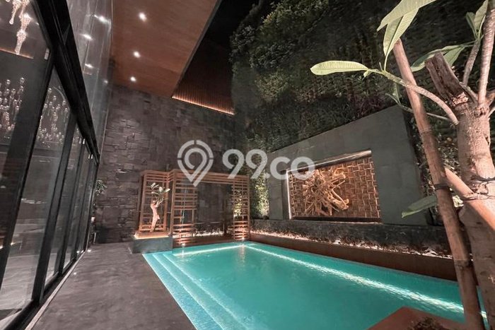 Jual Rumah Luas Megah Dengan View Cantik di Pantai Indah Kapuk, Jakarta Utara Jual Rumah Luas Megah Dengan View Cantik di Pantai Indah Kapuk, Jakarta Utara