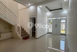 FEATURED! Rumah kawasan Turangga, 4 KM, Area Premium, Luas 126m² Bangunan 200m² FEATURED! Rumah kawasan Turangga, 4 KM, Area Premium, Luas 126m² Bangunan 200m²