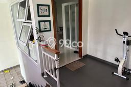 For Sale! Luxury House LT 168m2 Desain Elegan di Setra Duta For Sale! Luxury House LT 168m2 Desain Elegan di Setra Duta