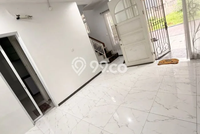 Jarang Ada! Rumah Sewa 3 Kamar Bagus Siap Huni Gading Serpong Jarang Ada! Rumah Sewa 3 Kamar Bagus Siap Huni Gading Serpong