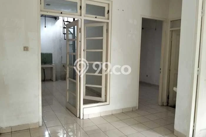 Rumah sewa siap pakai 2 Kamar Tidur di Kota Wisata, Jakarta Timur Rumah sewa siap pakai 2 Kamar Tidur di Kota Wisata, Jakarta Timur