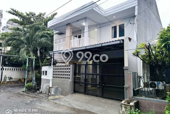 Disewakan Rumah Murah di Darmo Permai Surabaya Punya 5 Kamar Tidur Disewakan Rumah Murah di Darmo Permai Surabaya Punya 5 Kamar Tidur