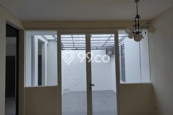Sewa cepat rumah minimalis lokasi strategis 4 Kamar di Wiyung, Surabaya Sewa cepat rumah minimalis lokasi strategis 4 Kamar di Wiyung, Surabaya