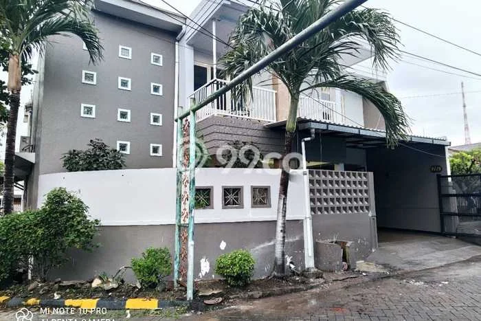 Disewakan Rumah Murah di Darmo Permai Surabaya Punya 5 Kamar Tidur Disewakan Rumah Murah di Darmo Permai Surabaya Punya 5 Kamar Tidur