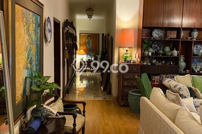 Jual Rumah Luas Elegan Dengan View Eksklusif di Mampang, Jakarta Selatan Jual Rumah Luas Elegan Dengan View Eksklusif di Mampang, Jakarta Selatan