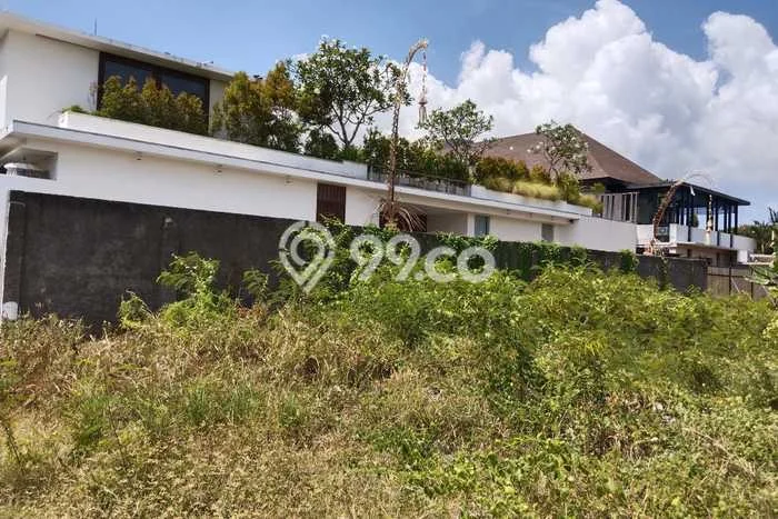 Kavling Tanah untuk Dijual di Petitenget, Badung, Luas 3950m2 Kavling Tanah untuk Dijual di Petitenget, Badung, Luas 3950m2