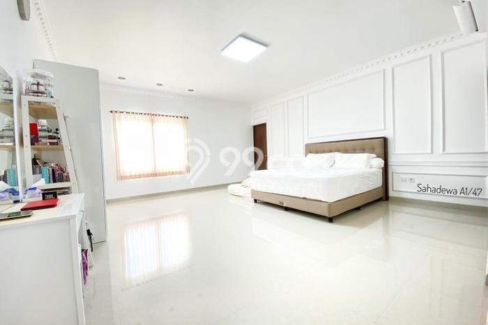 BISNIS POTENSIAL! Vila Kawasan , Luas 635m2m², Potensi Menjanjikan BISNIS POTENSIAL! Vila Kawasan , Luas 635m2m², Potensi Menjanjikan