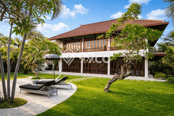 KESEMPATAN EMAS! Vila Kawasan , Luas 1180m2m², Lingkungan Elite dengan keamanan terjamin KESEMPATAN EMAS! Vila Kawasan , Luas 1180m2m², Lingkungan Elite dengan keamanan terjamin