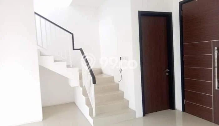 Dijual Rumah Luas Megah Dengan View Cantik di Kamal, Jakarta Utara Dijual Rumah Luas Megah Dengan View Cantik di Kamal, Jakarta Utara